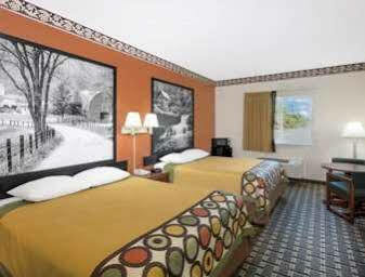 Super 8 By Wyndham Hotel 2*